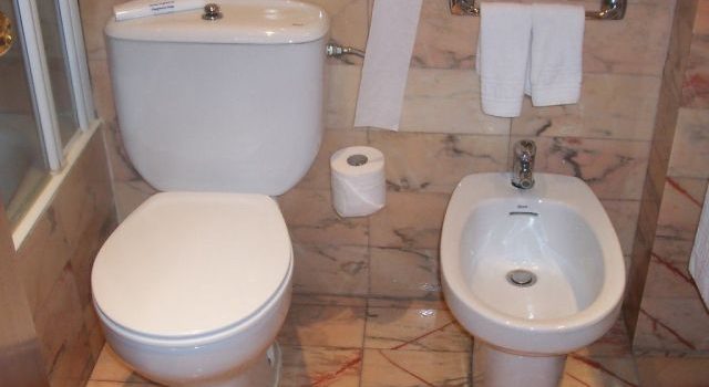 トイレつまりの原因から防止習慣まで住まいを守る正しい対策と安心ポイント トイレつまりの原因から防止習慣まで住まいを守る正しい対策と安心ポイント